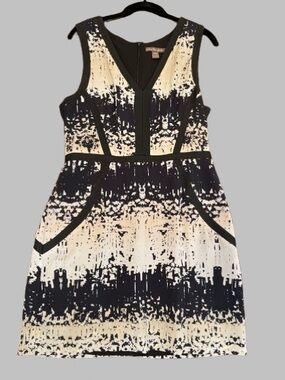 charlie jade Black and Cream Abstract Print V-Neck silk Dress